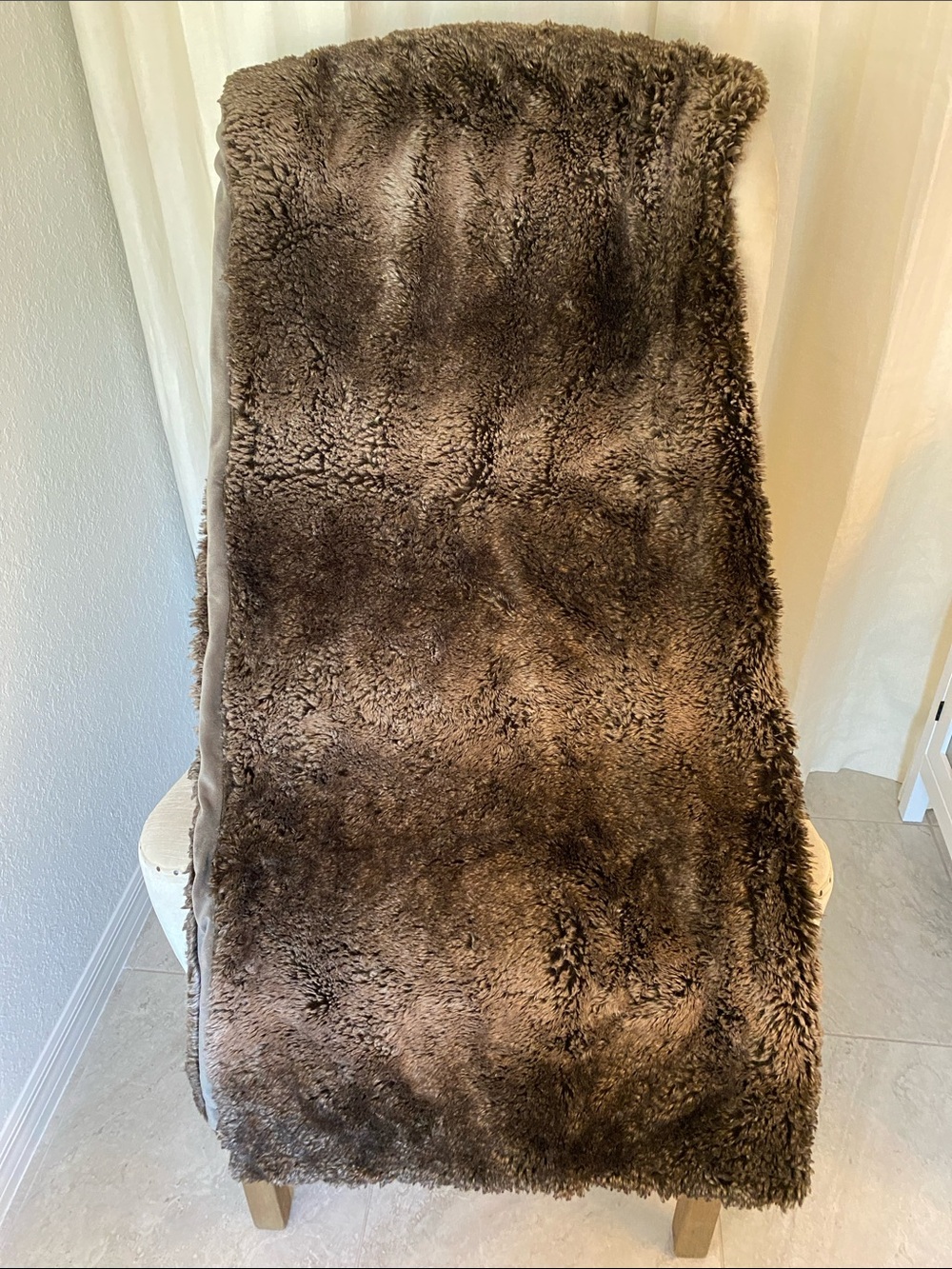 Restoration Hardware Faux Fur Throw Blanket - Picture 3 of 9